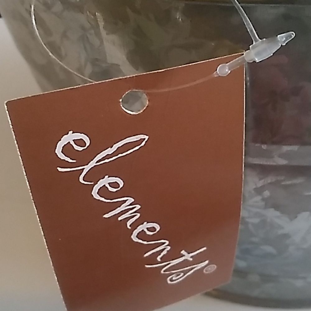 Elements Fall Decor  - Picture 2 of 9